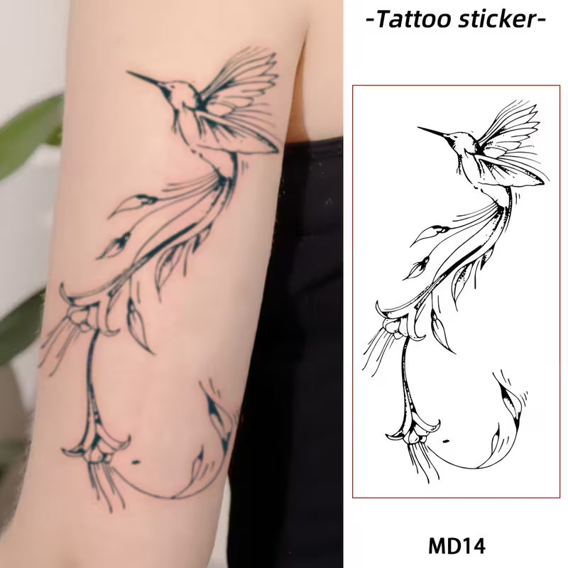 TATUAJE COLIBRI Y TRAZO DE FLOR