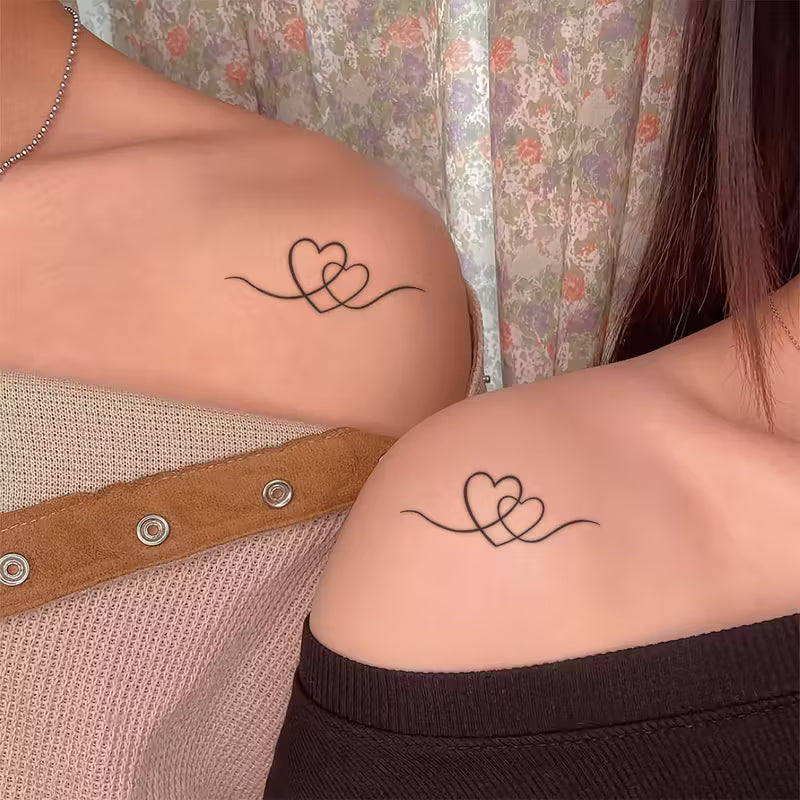 TATUAJE TRAZO DE CORAZONES